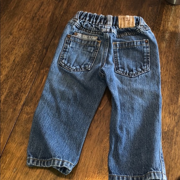 OshKosh jeans 12mo perfect condition - Picture 2 of 3